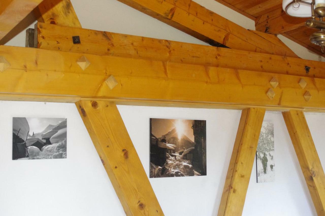 Central Hostel Châtel Εξωτερικό φωτογραφία
