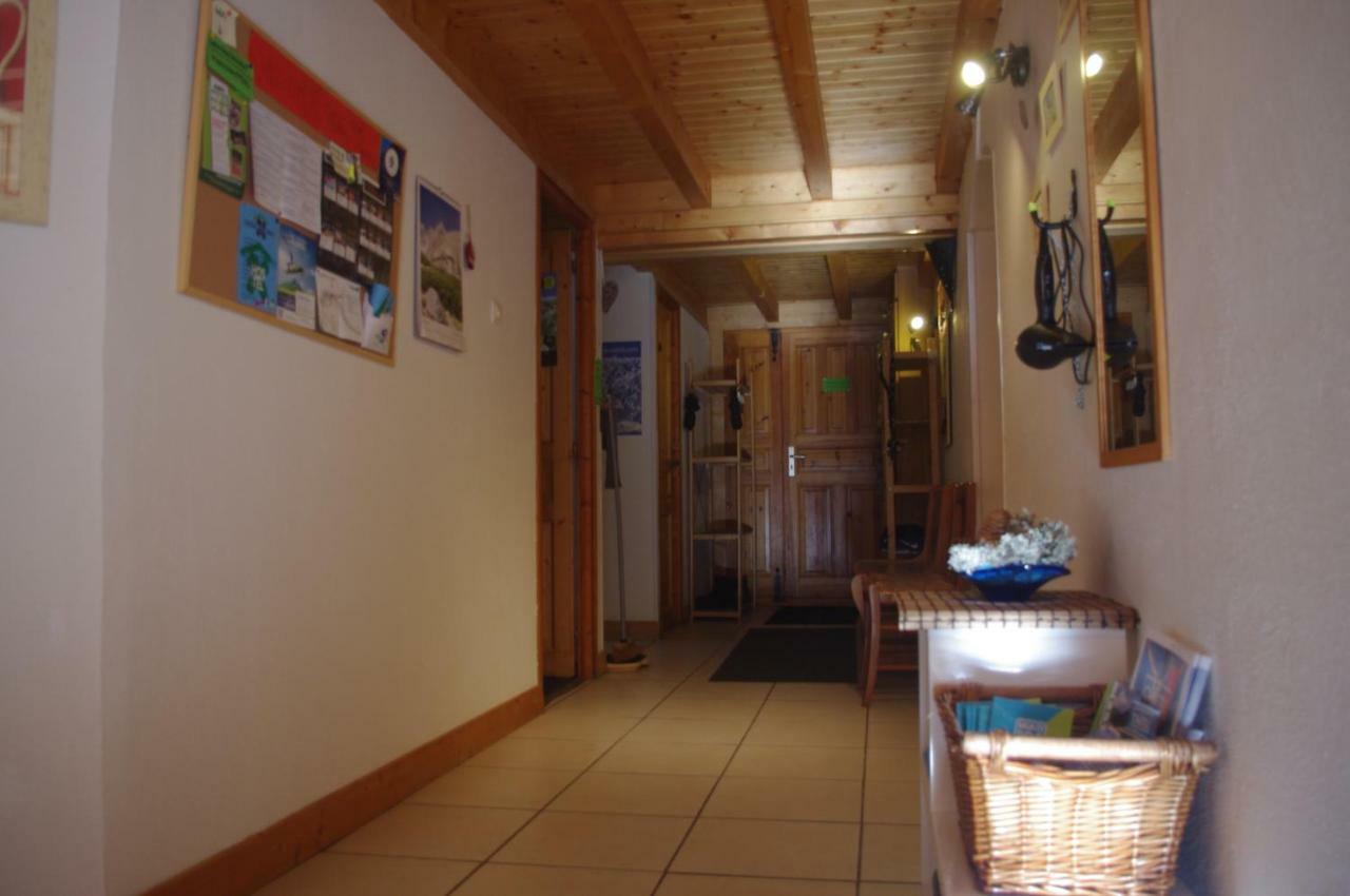 Central Hostel Châtel Εξωτερικό φωτογραφία